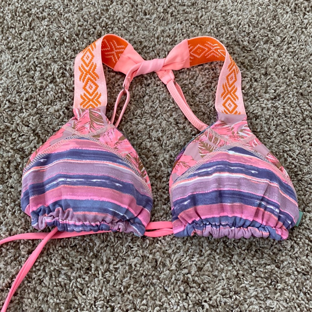 Maaji bikini reversible top size M